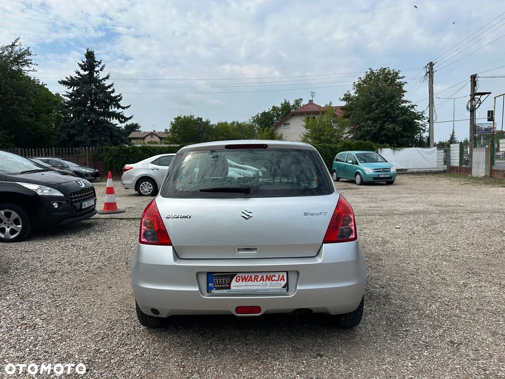 Suzuki Swift - 9
