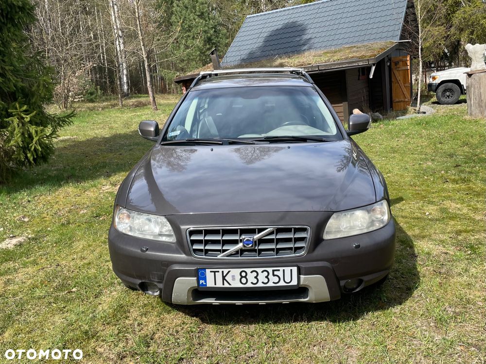 Volvo XC 70 D5 AWD Momentum - 6