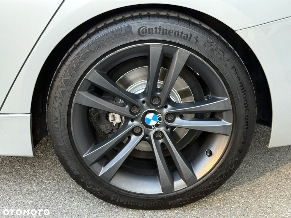 BMW Seria 3 320d Efficient Dynamics Edition Luxury Line - 16