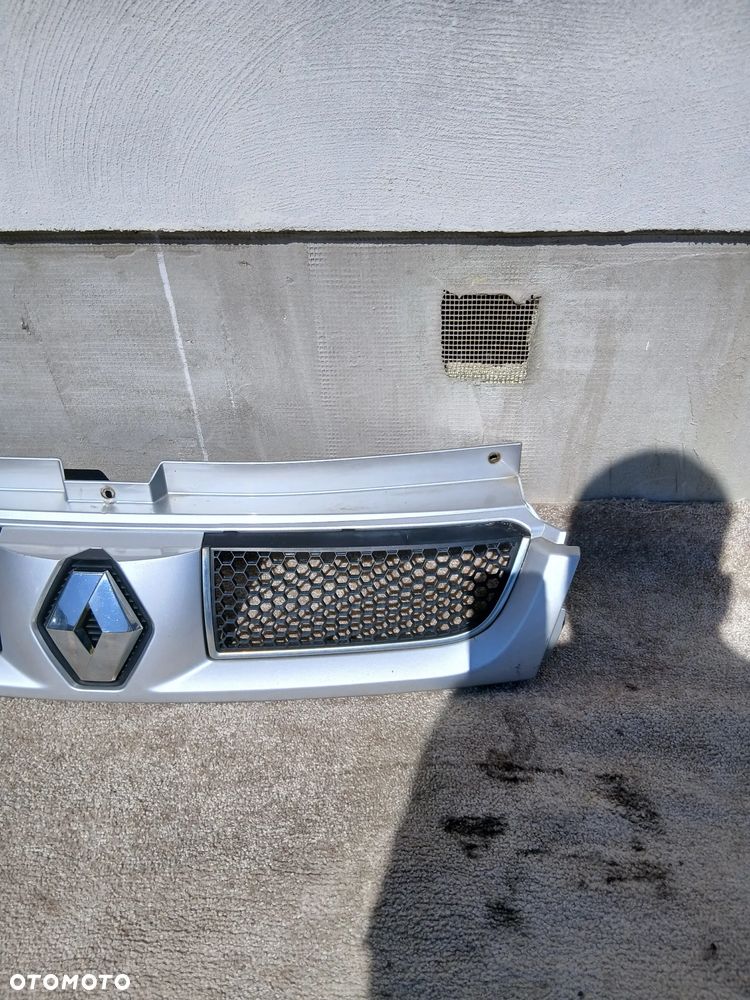 GRILL RENAULT TRAFIC II - 3