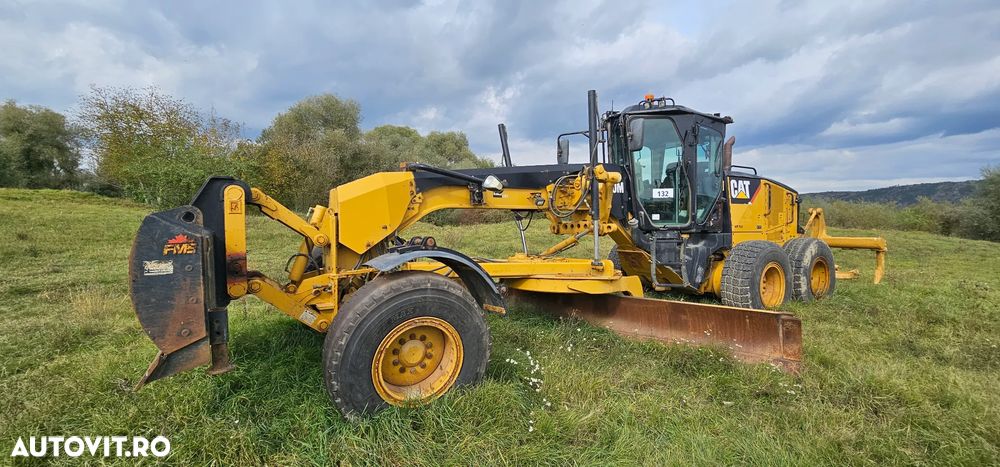 Caterpillar CAT 160M Greder - 1