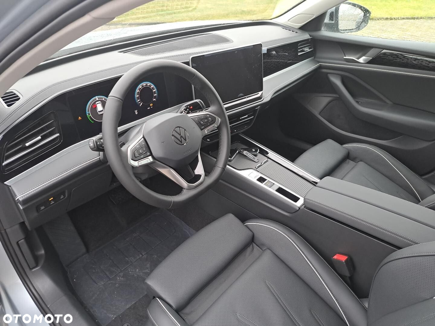 Volkswagen Passat - 9