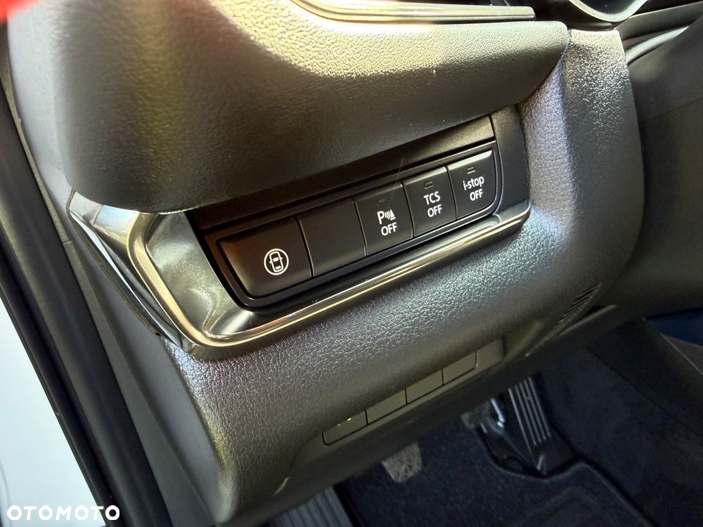Mazda CX-30 SKYACTIV-G 2.0 M-Hybrid AWD SELECTION - 22