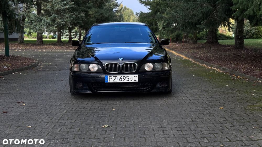 BMW Seria 5 - 1