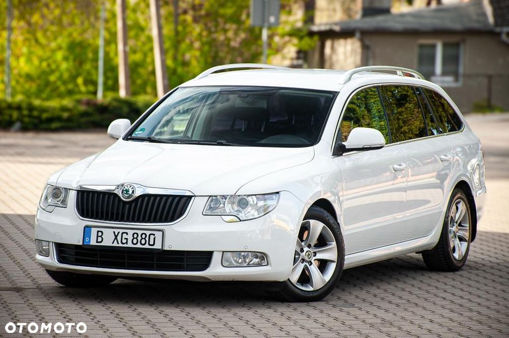 Skoda Superb 2.0 TDI DSG Ambition - 10