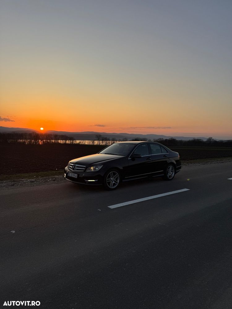 Mercedes-Benz C 200 CDI DPF (BlueEFFICIENCY) Avantgarde - 4