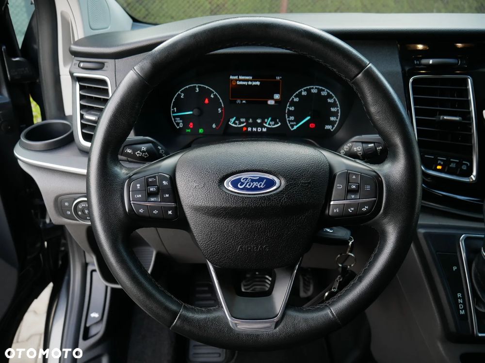 Ford Tourneo Custom 320 L2H1 VA Autm Titanium - 30