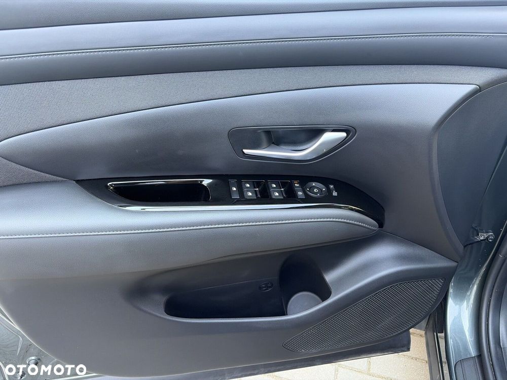 Hyundai Tucson 1.6 T-GDi HEV Smart 2WD - 11