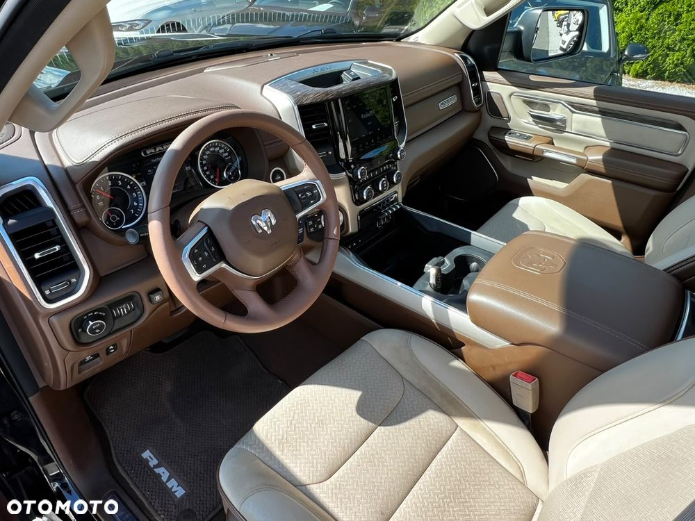 RAM 1500 5.7 Crew Cab Longbed Laramie Chrome - 11