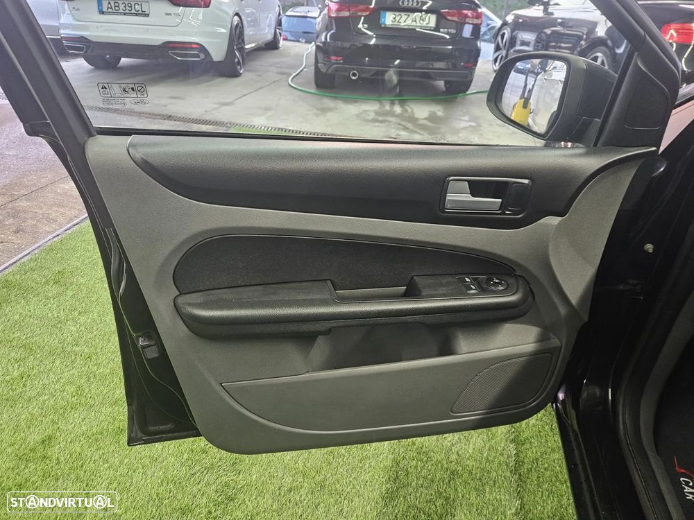 Ford Focus 1.6 TDCi Trend - 12