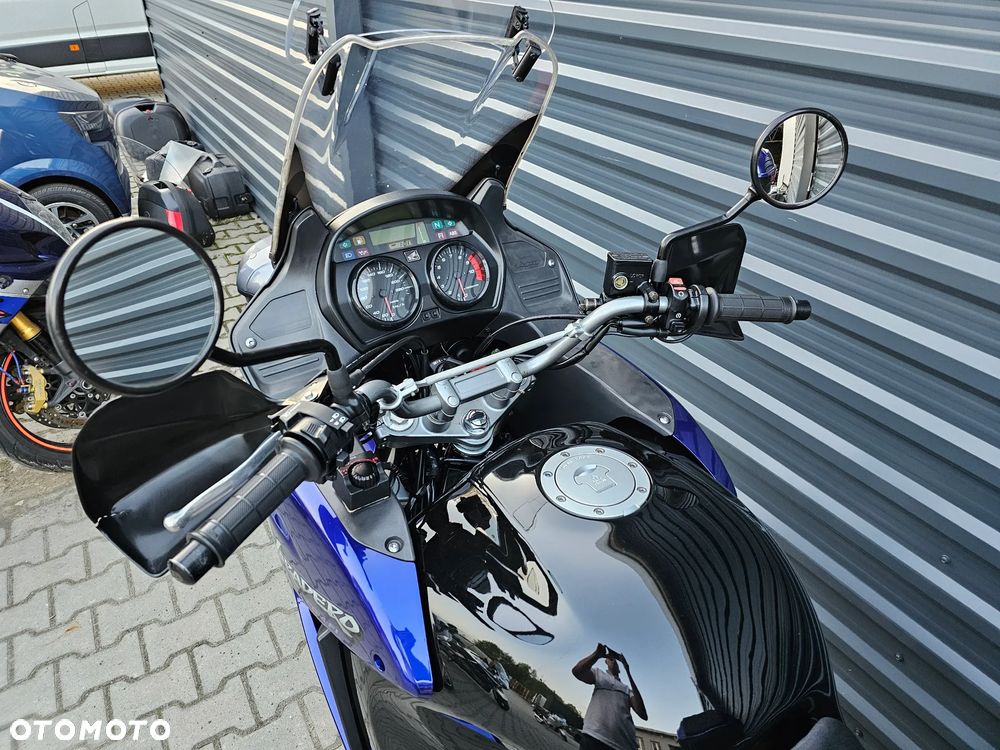 Honda XL - 22