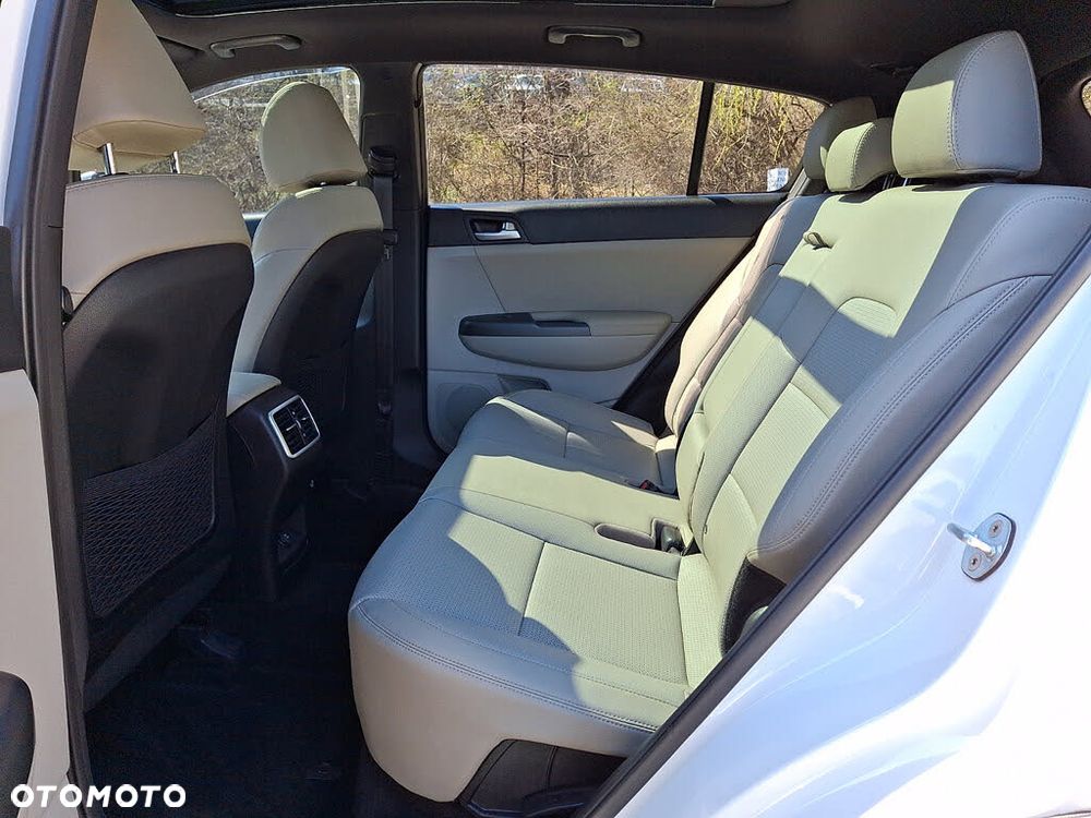 Kia Sportage - 14