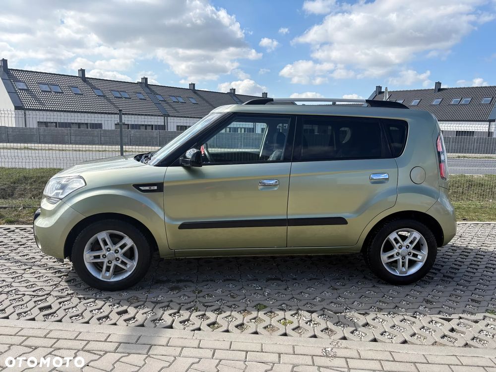Kia Soul 1.6 CRDI M - 6