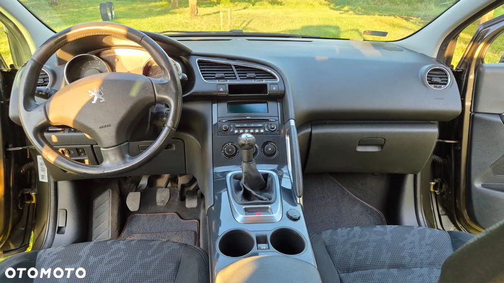 Peugeot 3008 1.6 Active - 10