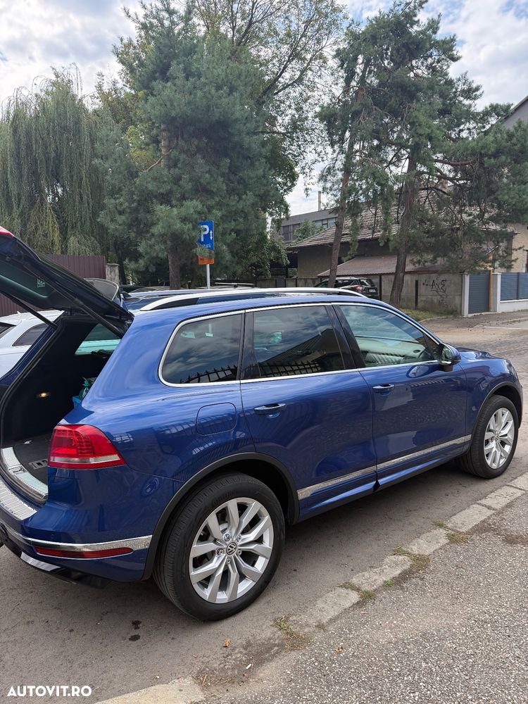 Volkswagen Touareg V6 TDI BMT Supreme Plus - 4