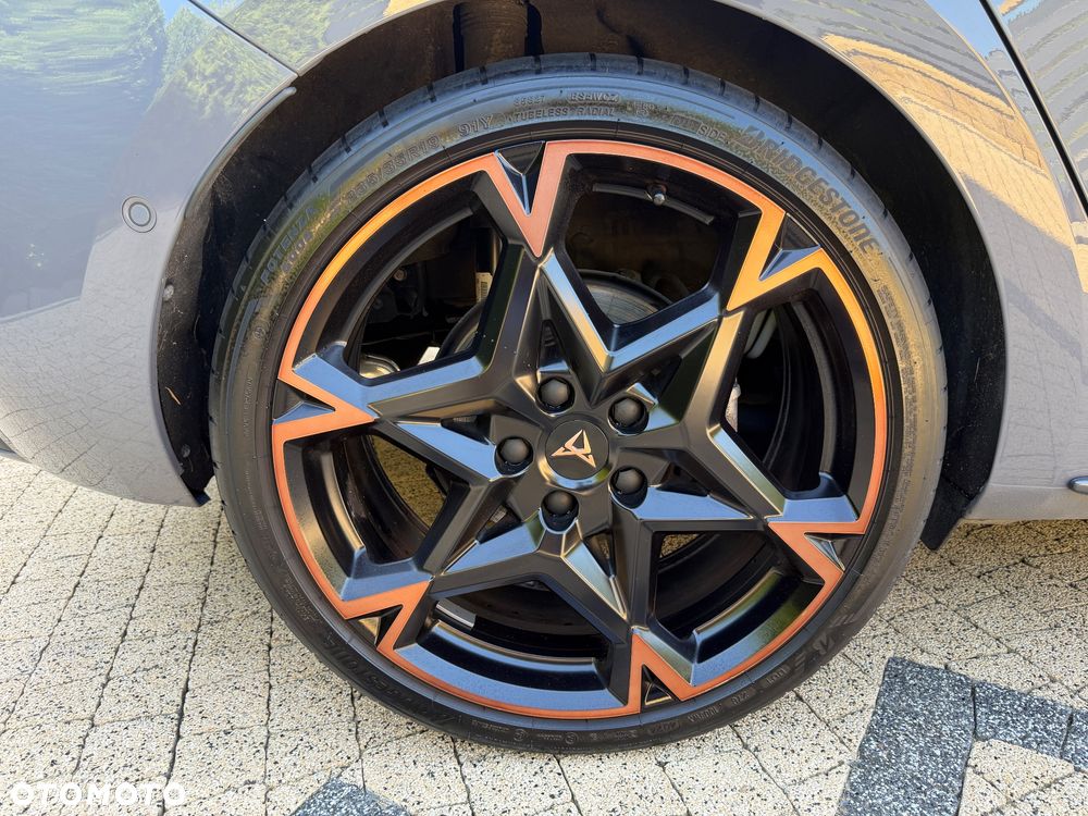 Cupra Leon 1.5 eTSI mHEV DSG - 15