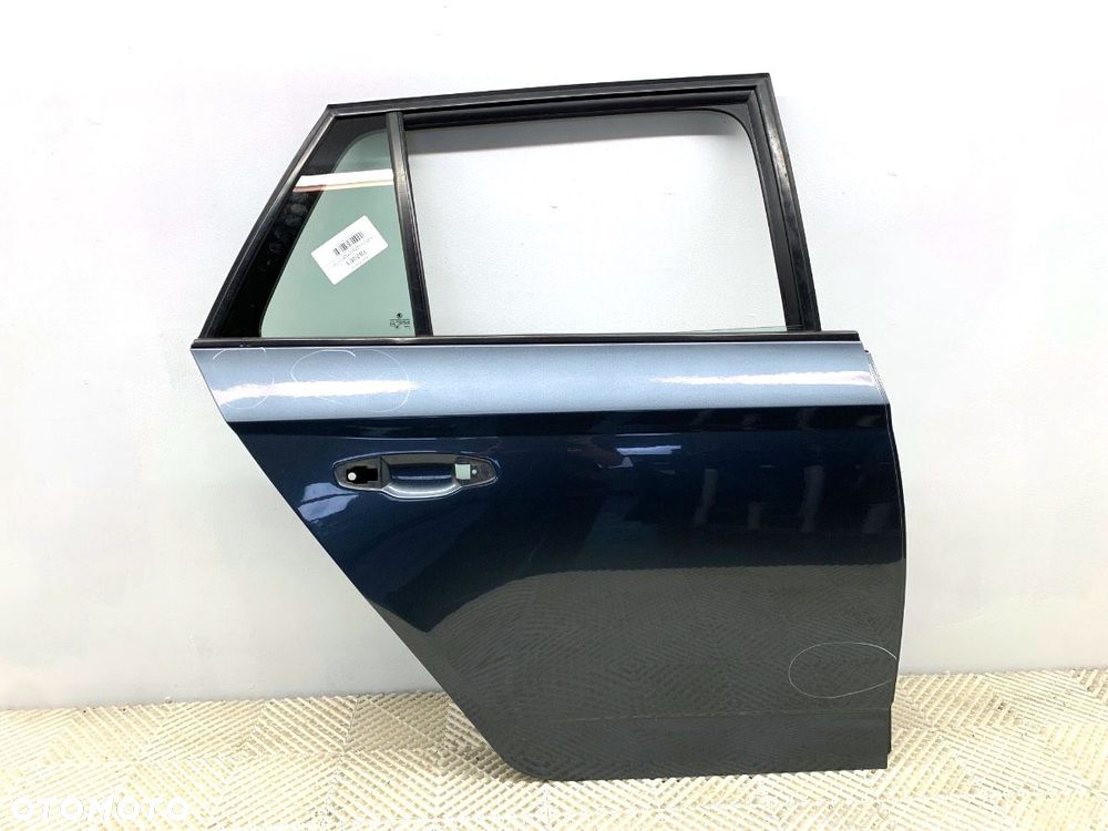 DRZWI PRAWY TYŁ  SKODA FABIA III Kombi (NJ5) 2014 - 2022 1.0 55 kW [75 KM] benzyna 2014 - 2022 - 1