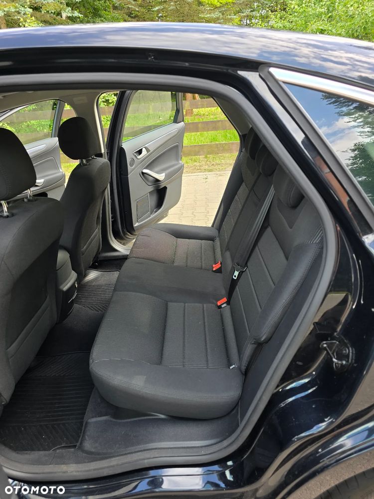 Ford Mondeo 1.6 T Titanium - 23