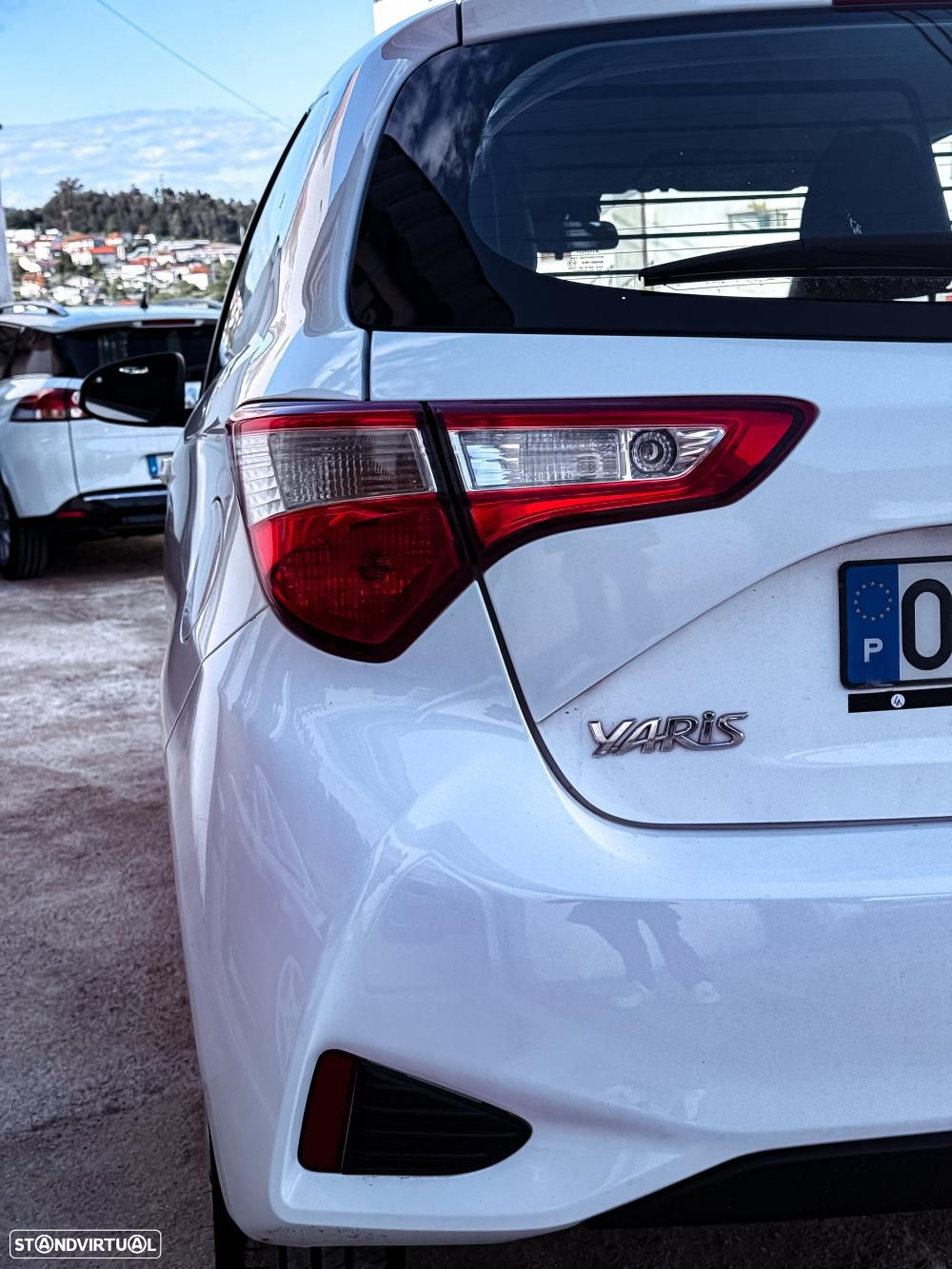 Toyota YARIS - 6