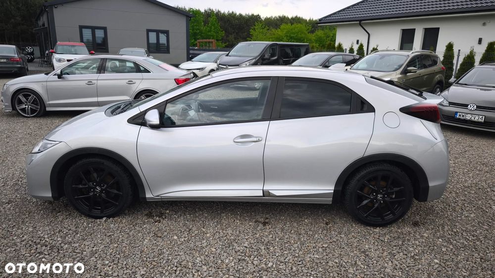 Honda Civic 1.8 i-VTEC Sport - 18