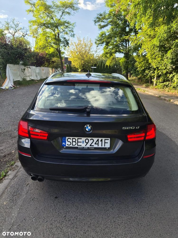 BMW Seria 5 520d - 9