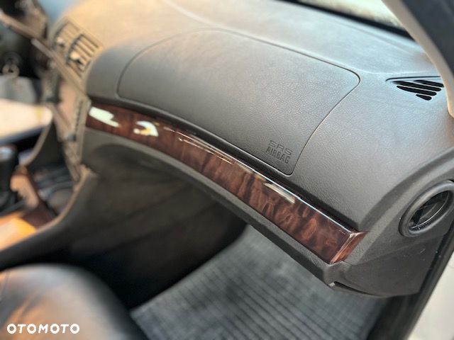 BMW Seria 5 - 29