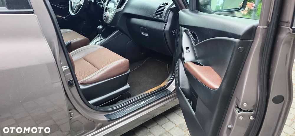 Hyundai ix20 1.6 Premium - 15