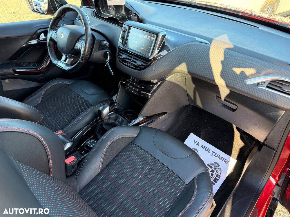 Peugeot 2008 1.2 PureTech Turbo GT-Line - 13