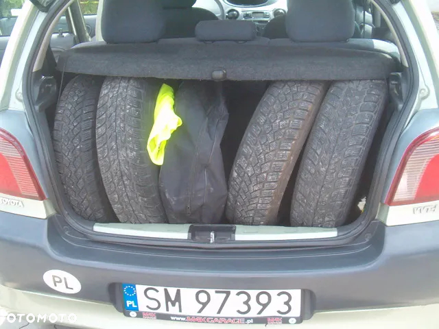 Toyota Yaris - 28