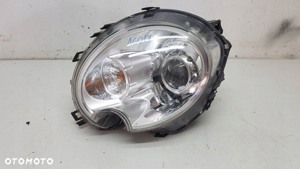Mini One - Cooper R55 R56 R57 06-13 LAMPA REFLEKTOR PRZÓD PRZEDNI PRAWY
