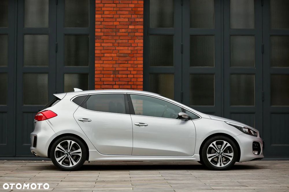 Kia Ceed Cee'd 1.6 CRDi GT Line - 27