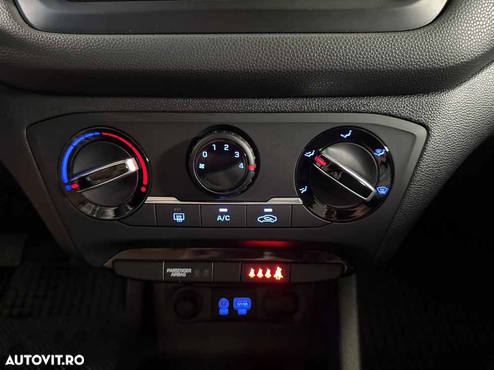 Hyundai i20 - 17