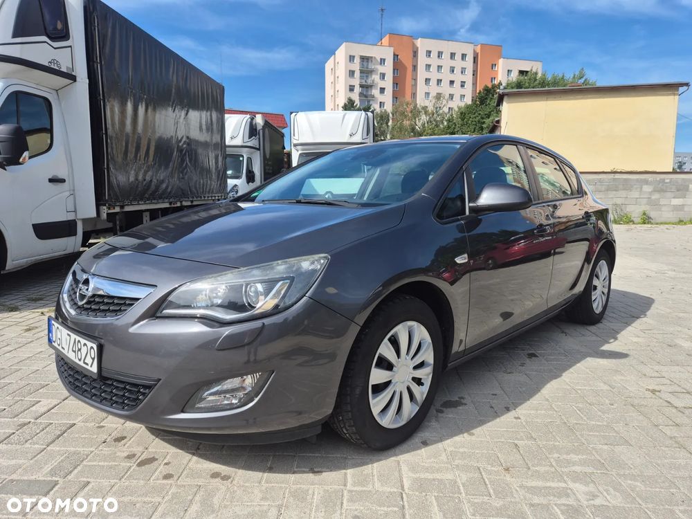 Opel Astra 1.6 - 13