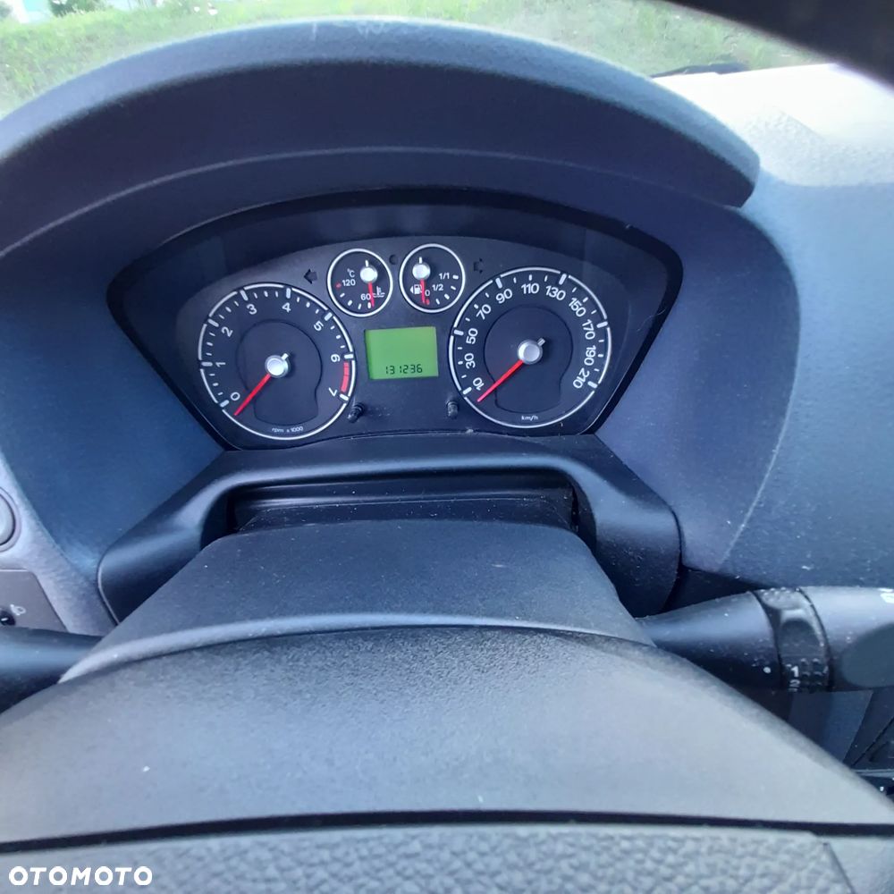 Ford Fusion 1.25 Ambiente - 15