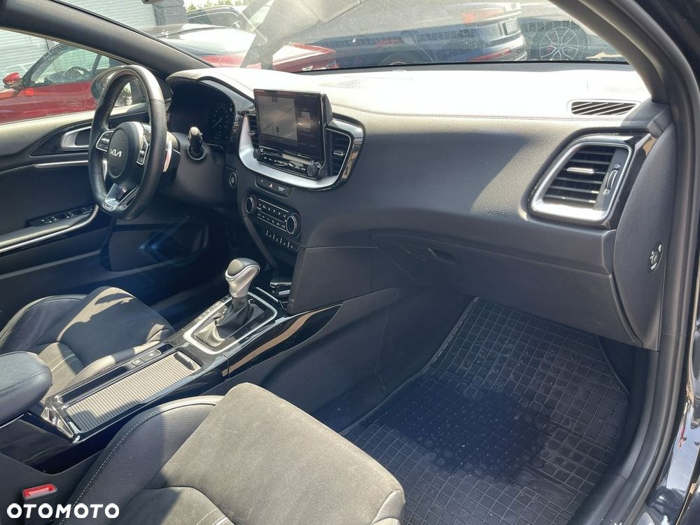 Kia ProCeed 1.5 T-GDI GT Line DCT - 17