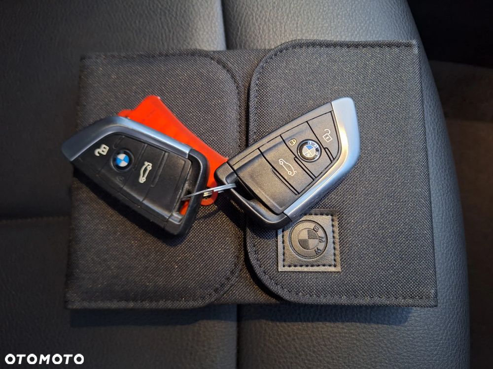 BMW X1 sDrive16d Advantage - 40