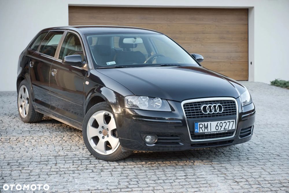 Audi A3 Sportback 1.4 TFSI Ambiente - 4