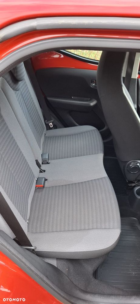 Toyota Aygo - 12