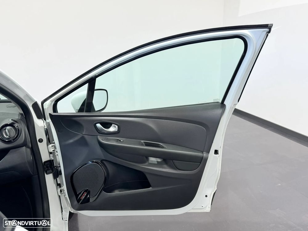 Renault Clio dCi 90 Limited - 38