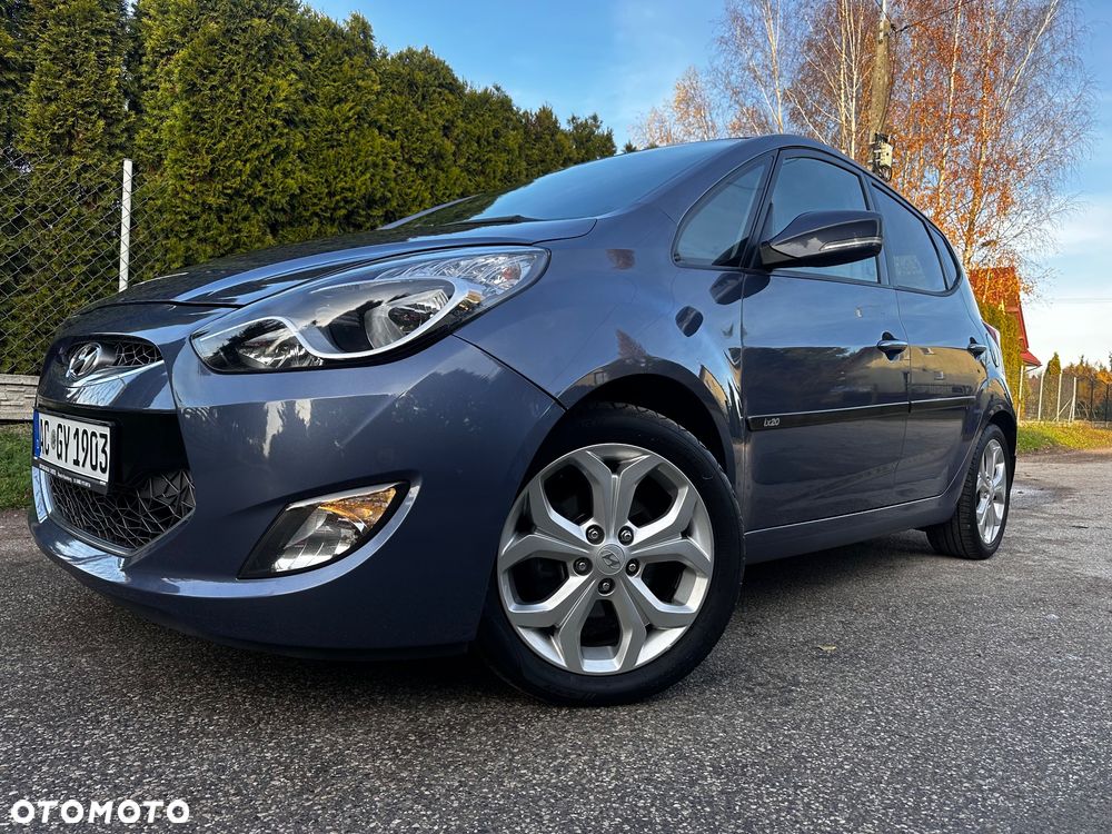 Hyundai ix20 1.4 Premium blue - 1