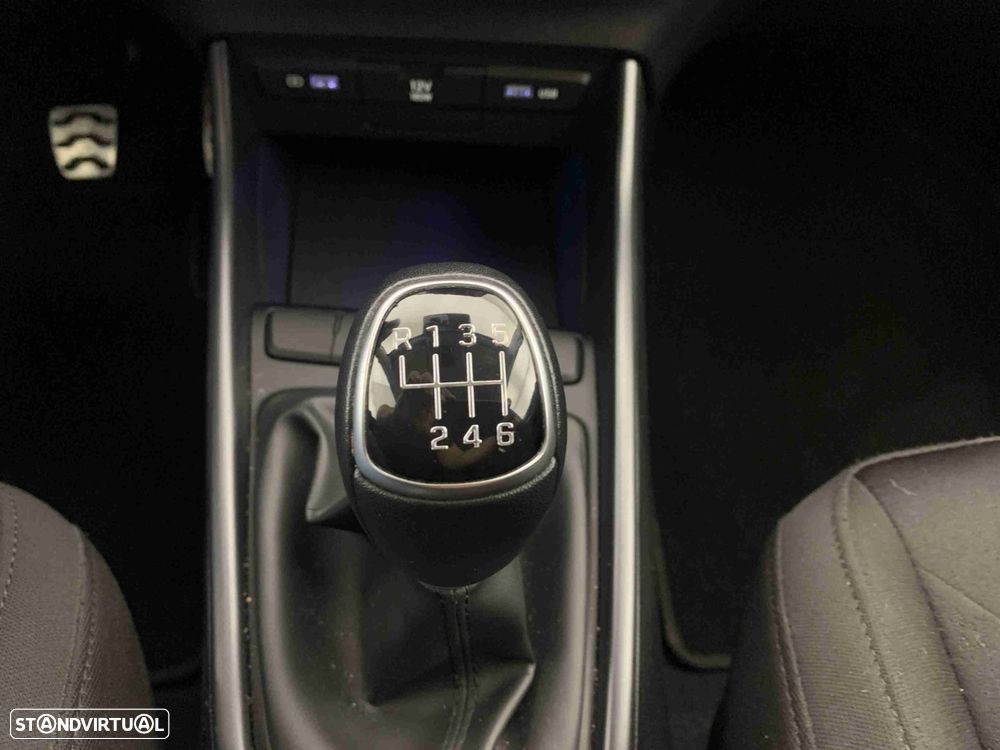 Hyundai Bayon 1.0 T-GDI Premium - 7