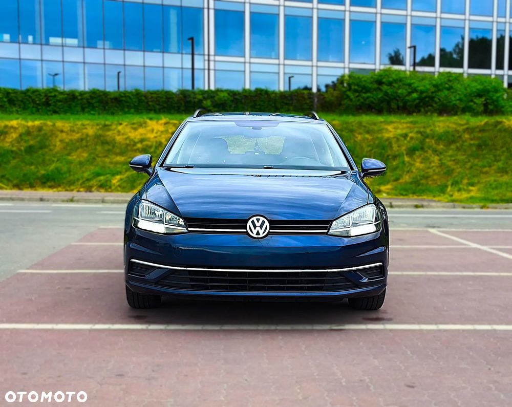 Volkswagen Golf 1.5 TSI BMT Evo Comfortline - 3