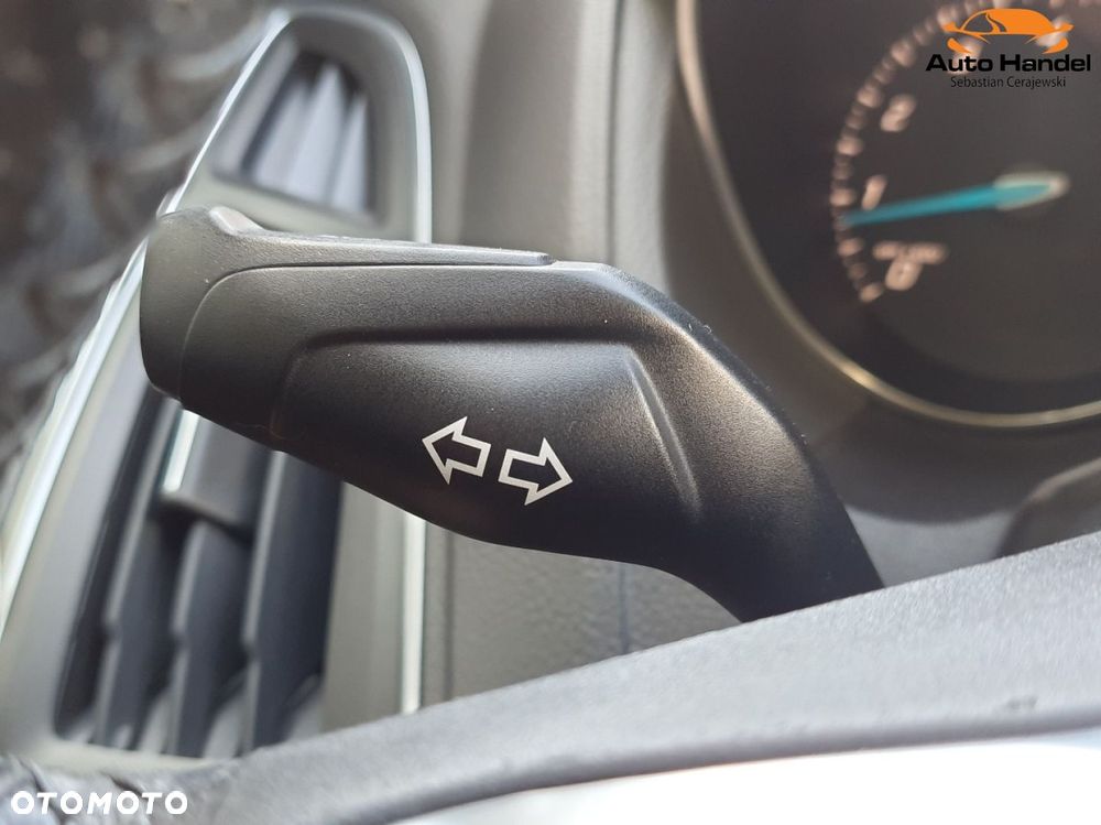 Ford Focus 1.6 EcoBoost Start-Stopp-System Titanium - 17