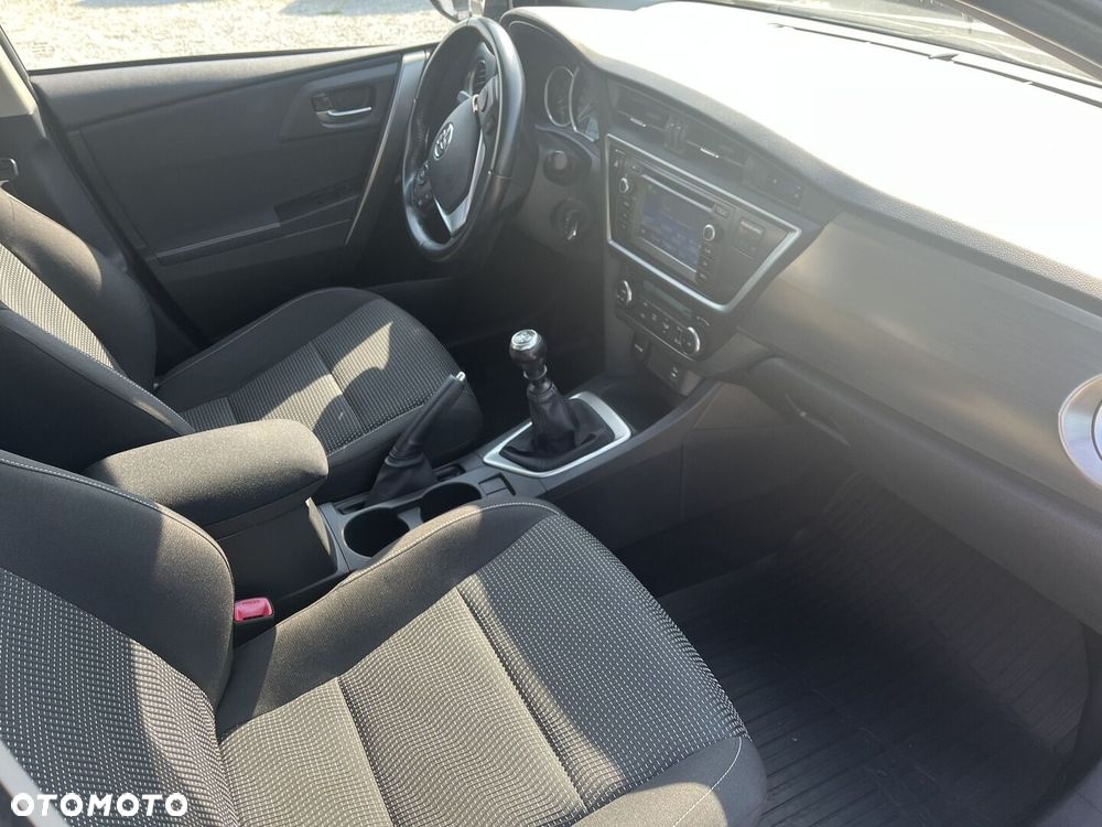 Toyota Auris 1.33 VVT-i Active - 9