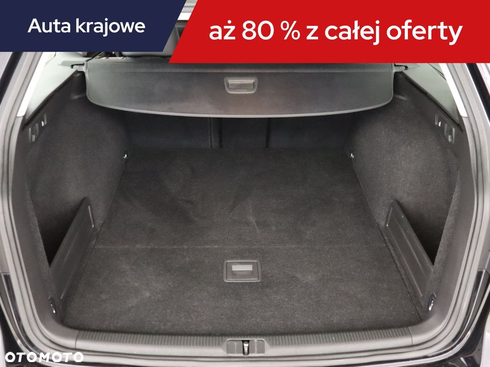 Volkswagen Passat Variant - 16