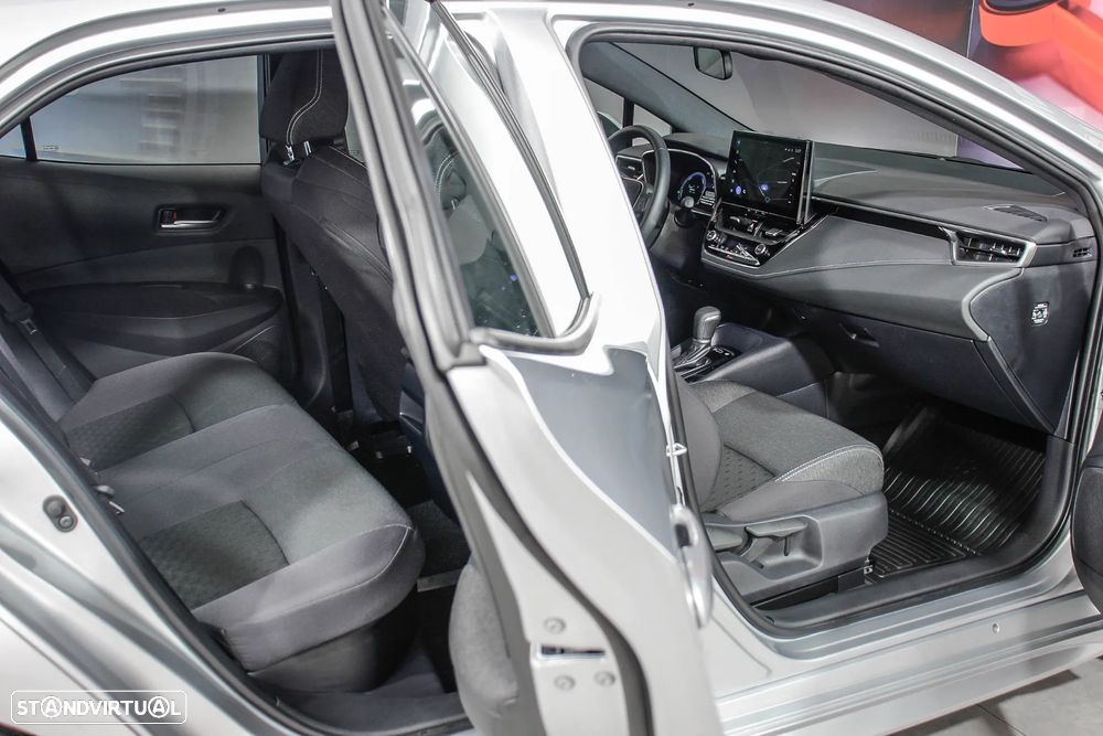 Toyota Corolla 1.8 Hybrid Comfort - 13