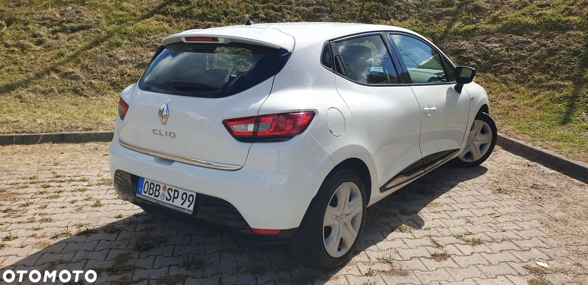 Renault Clio 1.2 16V Limited Plus - 16