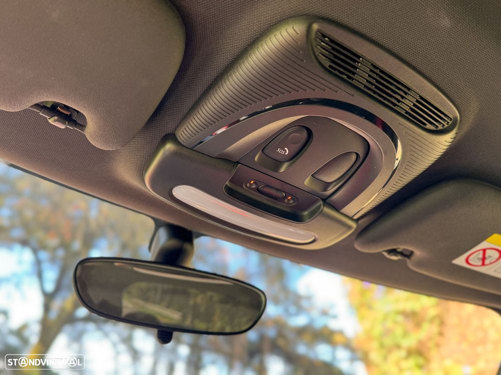 MINI 3 Portas John Cooper Works Auto Desportiva - 47