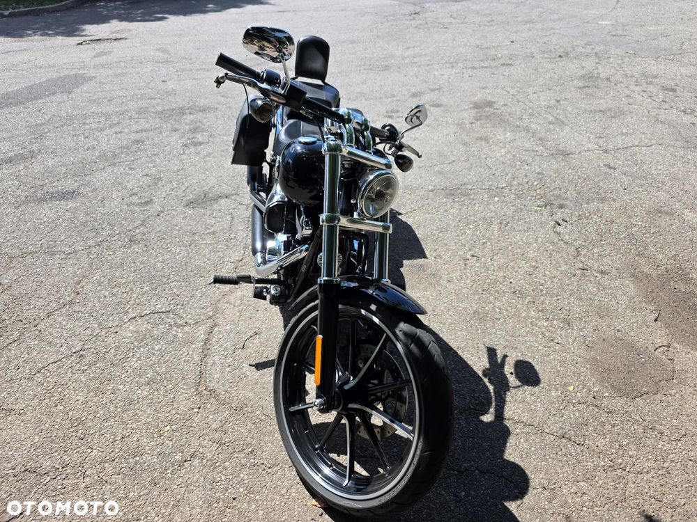 Harley-Davidson FXSB Breakout - 11