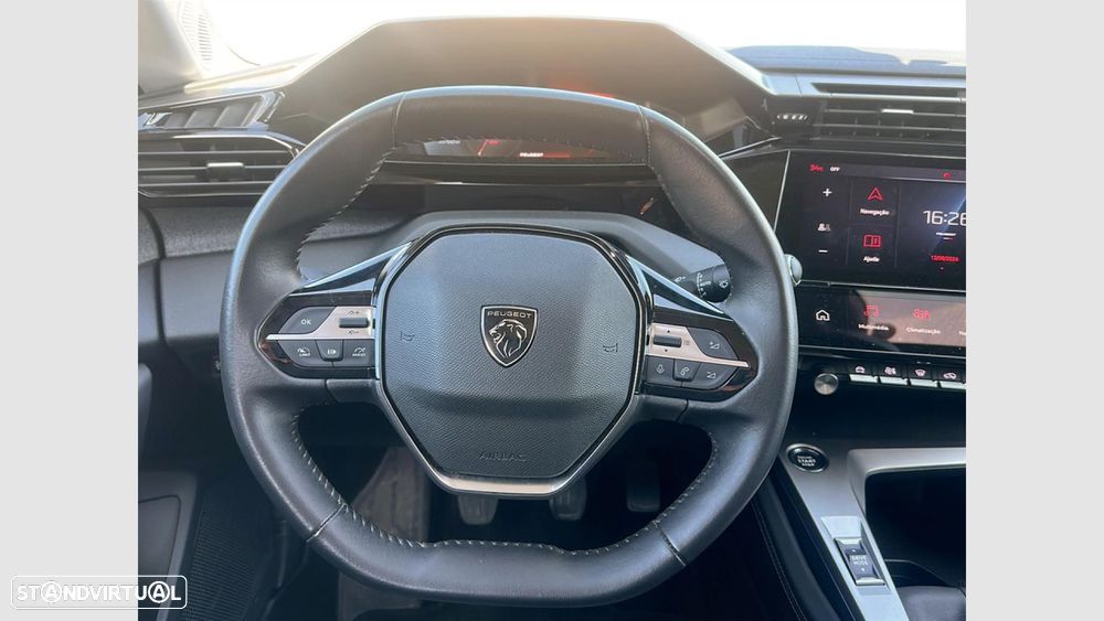 Peugeot 308 1.2 PureTech Allure - 16